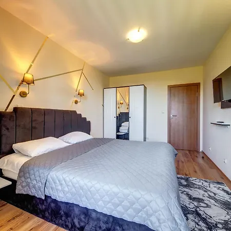 Panoramic Mountain Views 1bd By Flаt Mаnаgеr Апартамент Пампорово